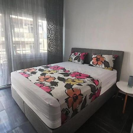 City Center Comfortable Studio Apartment Kavala Exterior photo